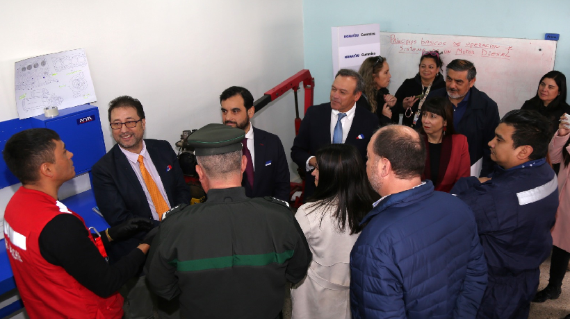 Presentan programa de reinserción para jóvenes en el CIP- CRC de Limache