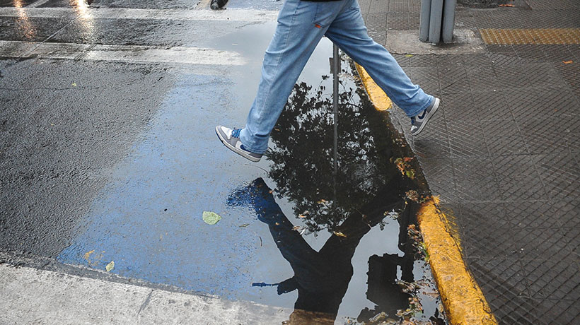 Sistema frontal dejó cerca de 9 milímetros de lluvia caída y cortes de luz en San Antonio