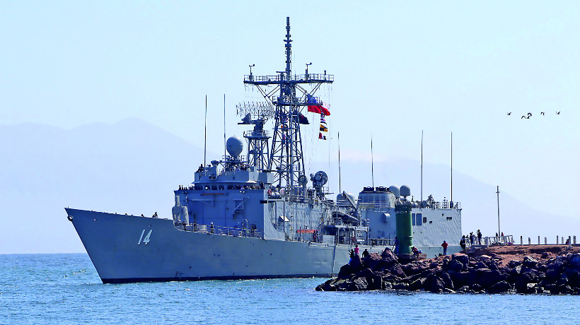 Fragata Almirante Latorre arribó a Antofagasta