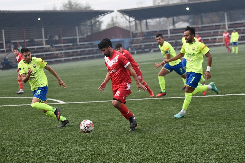 Deportes Valdivia sufrió una dura derrota en casa 3-0 ante Colina Deportes Valdivia sufrió una dura derrota en casa 3-0 ante Colina