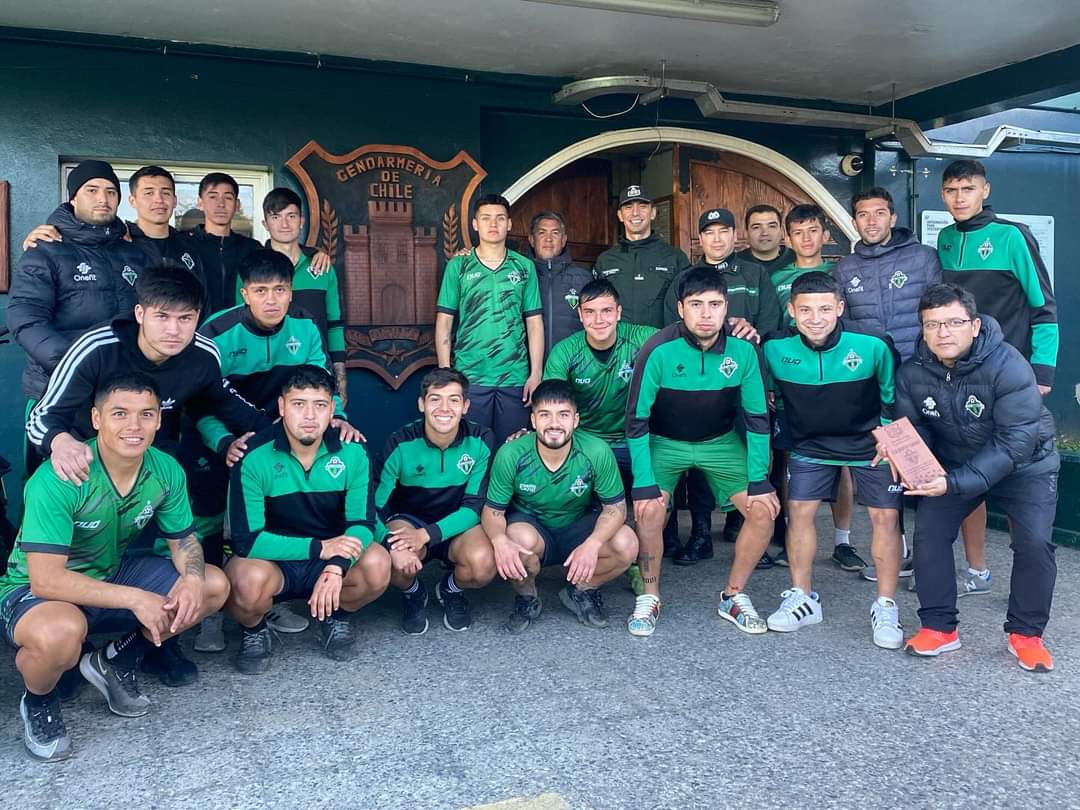 Equipo de tercera división participó en partido de fútbol con internos de unidad penal de Villarrica