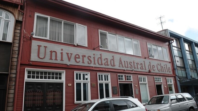 En toma se encuentra un edificio de la UACh: Funcionarios acusan malos tratos por jefatura