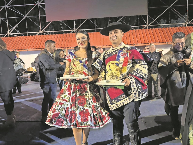 Pareja de Hualpén ganó Campeonato Nacional de Cueca en Arica Pareja de Hualpén ganó Campeonato Nacional de Cueca en Arica