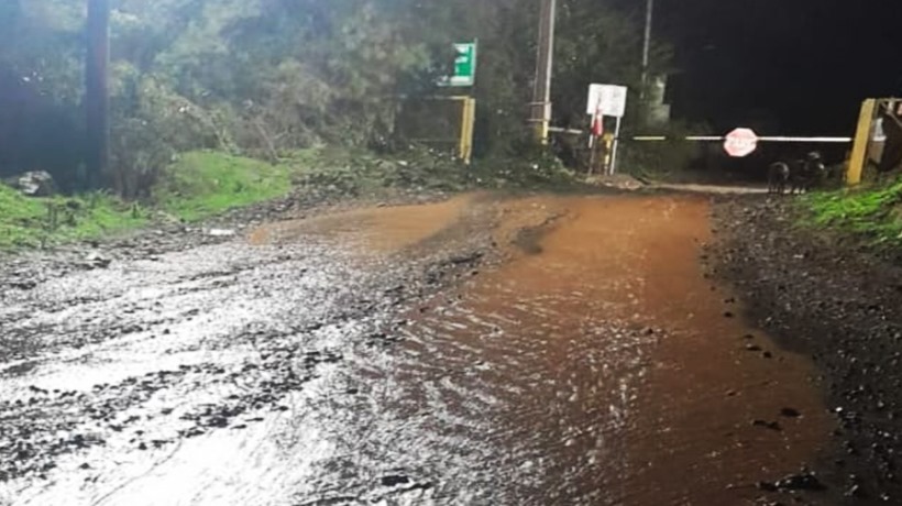 "Estamos en una situación de riesgo": Mundaca sobre relaves de minera Las Cenizas en Peñablanca de Cabildo