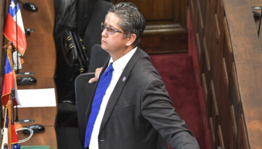 Partido Republicano suspende militancia de exconstituyente acusado de abuso sexual contra adolescentes Partido Republicano suspende militancia de exconstituyente acusado de abuso sexual contra adolescentes