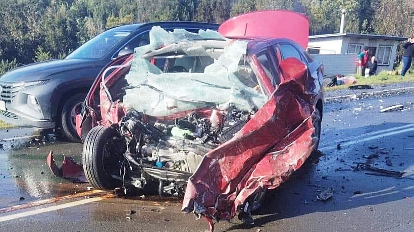 Dos muertos dejó colisión de vehículos en el camino entre Chonchi y Queilen