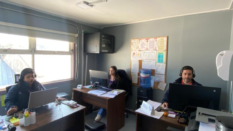 Implementan nueva línea telefónica gratuita para agendar citas médicas en el consultorio de La Cruz