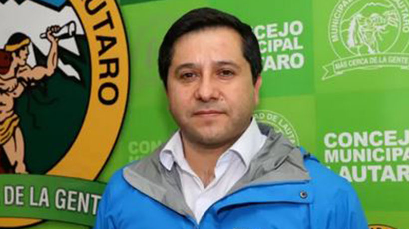 Ricardo Jaramillo asume como nuevo alcalde titular de Lautaro tras condena de Schifferli por abuso sexual Ricardo Jaramillo asume como nuevo alcalde titular de Lautaro tras condena de Schifferli por abuso sexual