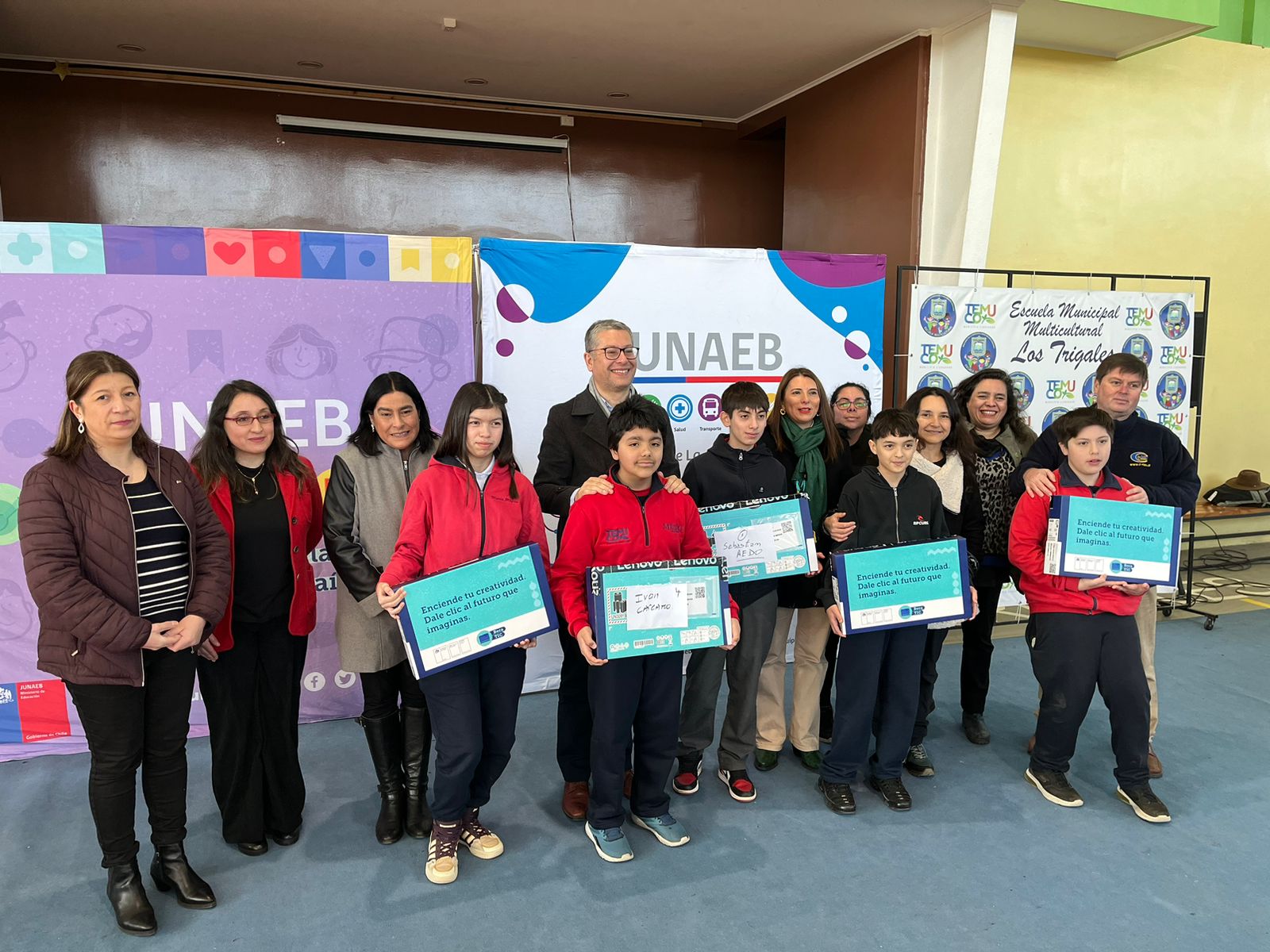 Más de ocho mil computadores serán entregados por el programa de Becas Junaeb en La Araucanía