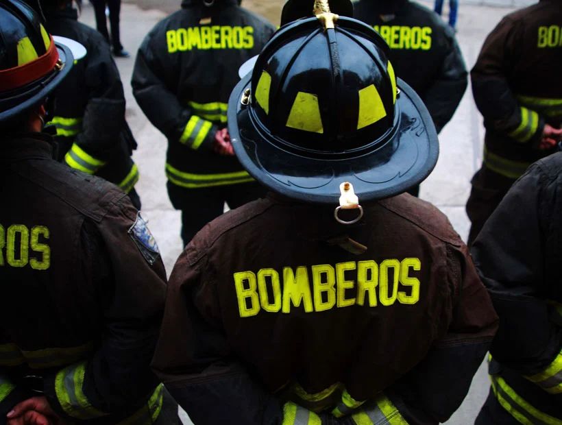 Entregan nuevo cuartel de bomberos para el fundo El Carmen