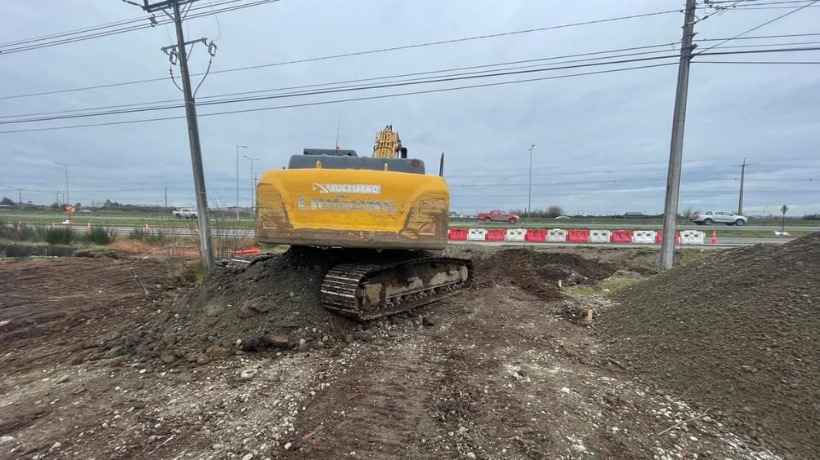 Comenzaron las obras de conexión de avenida Los Robles con caletera en el sector Bosquemar