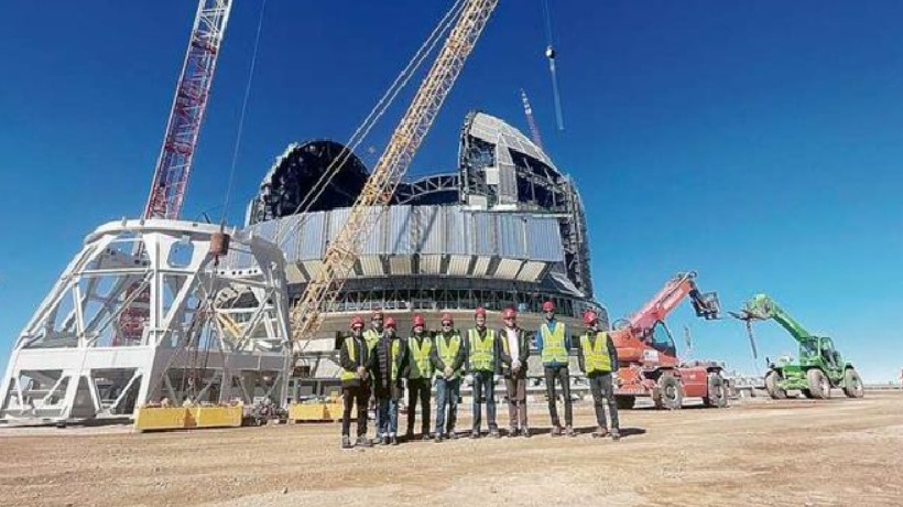 Universidad de Valparaíso visita construcción del telescopio más grande del mundo