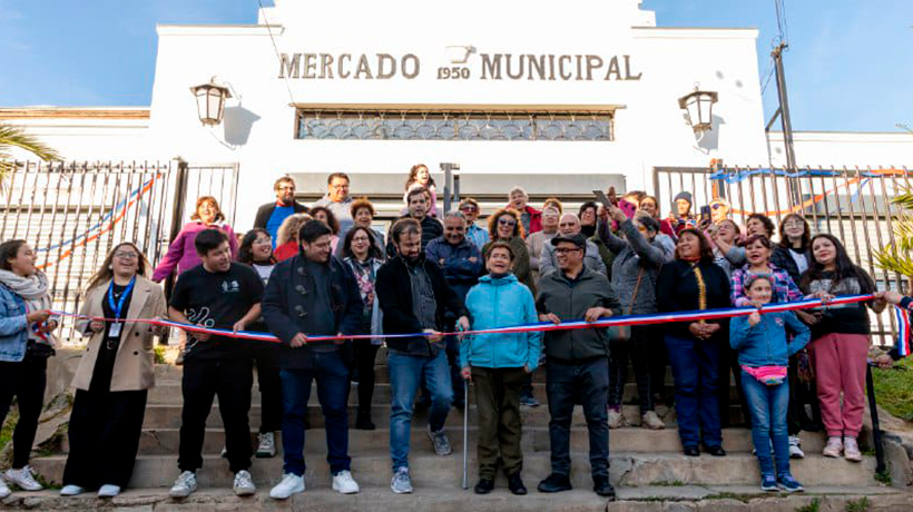 Valparaíso: ex Mercado Barón volvió a abrir sus puertas Valparaíso: ex Mercado Barón volvió a abrir sus puertas