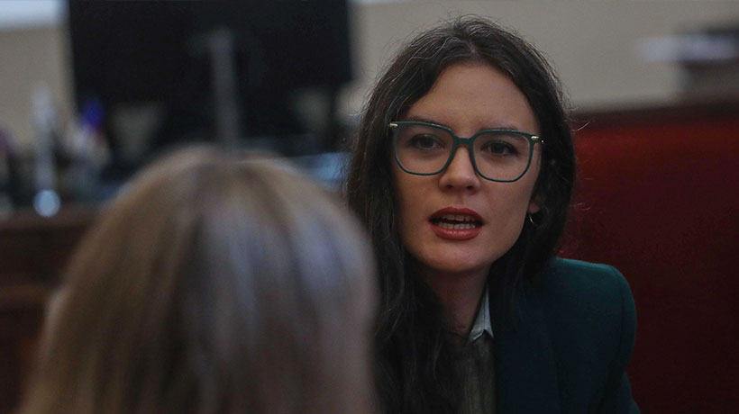 Ministra Vallejo y polémica con caso Macaya: "Las víctimas son menores de edad y no la UDI"