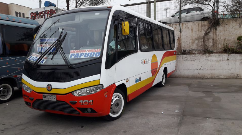 Anuncian disminución en la frecuencia de buses a Quillota y La Ligua debido a incendio en el terminal "Sol del Pacífico" en Valparaíso