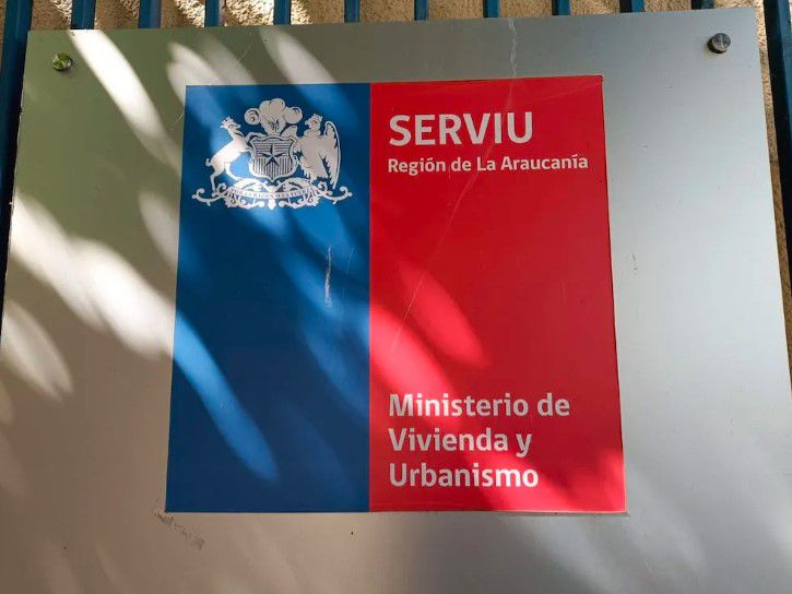 Funcionarios de Serviu se encuentran en paro indefinido por incumplimiento de acuerdos Funcionarios de Serviu se encuentran en paro indefinido por incumplimiento de acuerdos