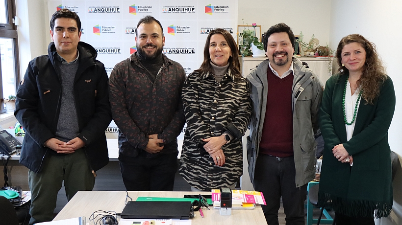 Elige Educar y Slep Llanquihue firmaron convenio para fortalecer el bienestar docente