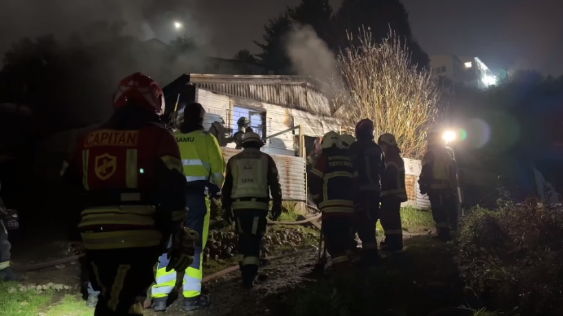 Hombre murió en incendio en cerro de la población Modelo de Puerto Montt