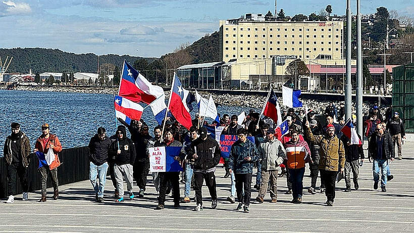 Buzos rechazaron en Puerto Montt modificación legal que permitiría a extranjeros bucear en Chile