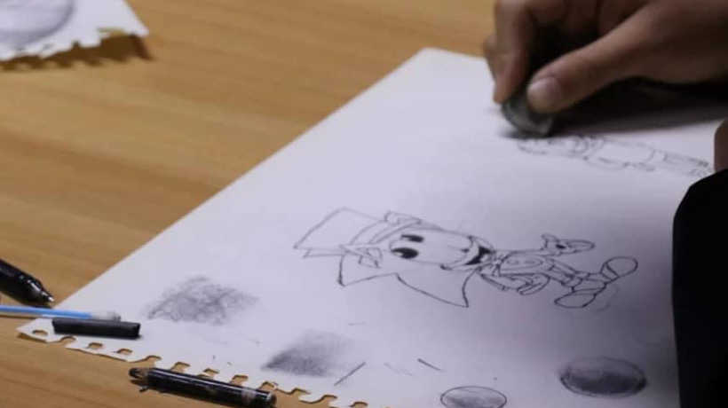 Inicia taller de dibujo y retrato en Villa Los Colonos de Castro