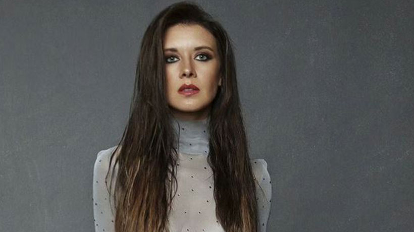 Carla Jara celebró sus 40 años con sesión de fotos: “Gracias a mi cuerpo por aguantar cada caída”