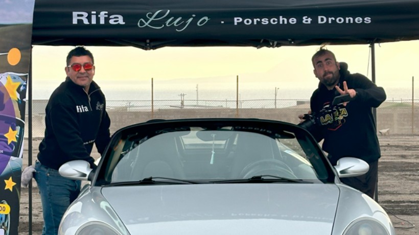 Intentó venderlo, pero no lo logró y decidió rifarlo: antofagastino realiza sorteo de su auto Porsche Boxster