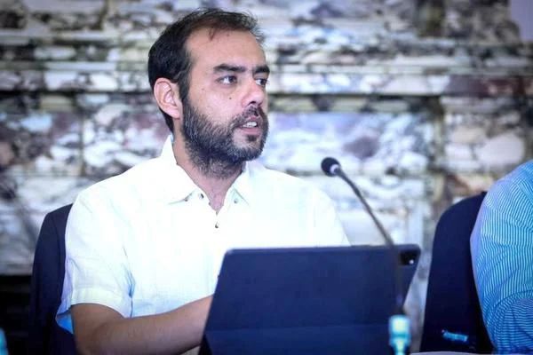 “Caso Manicure”: decretan prisión preventiva contra ex jefe del GORE de La Araucanía, Juan Pablo Leonelli
