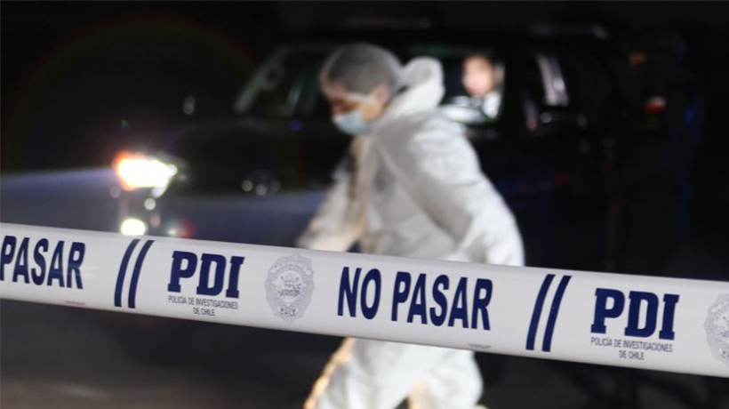 Hombre falleció tras caer de nueve metros de altura en Villa Alemana: trataba de evitar fiscalización de Carabineros Hombre falleció tras caer de nueve metros de altura en Villa Alemana: trataba de evitar fiscalización de Carabineros