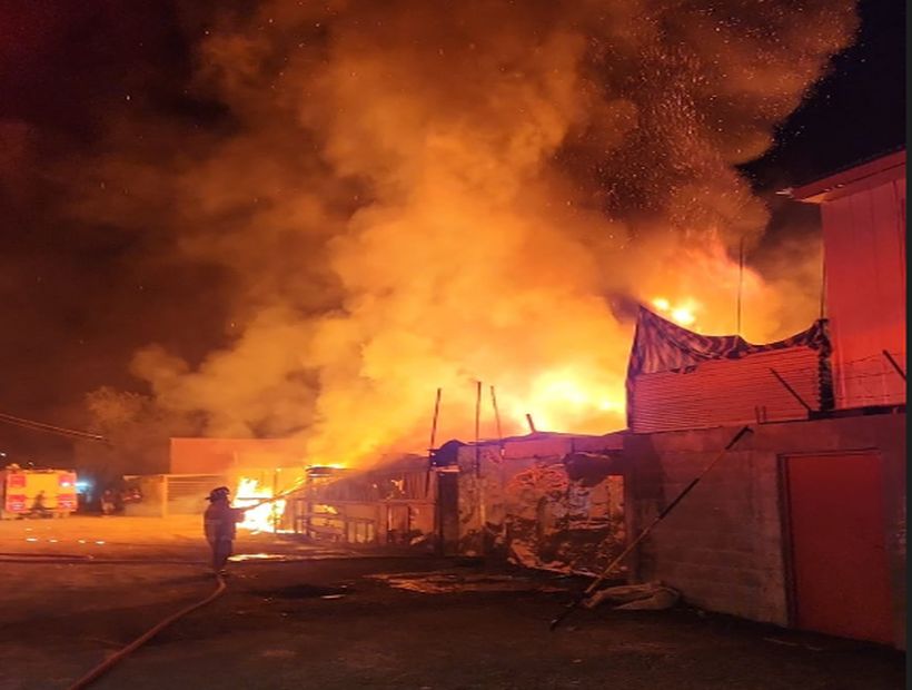 Incendio destruyó casa en el pueblo de La Tirana: un detenido