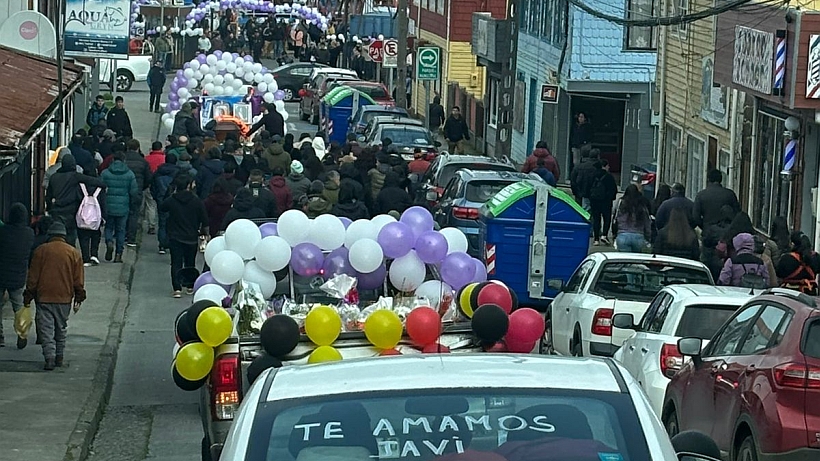Madre de joven que falleció en Calbuco se querelló contra “sanador” venezolano Madre de joven que falleció en Calbuco se querelló contra “sanador” venezolano