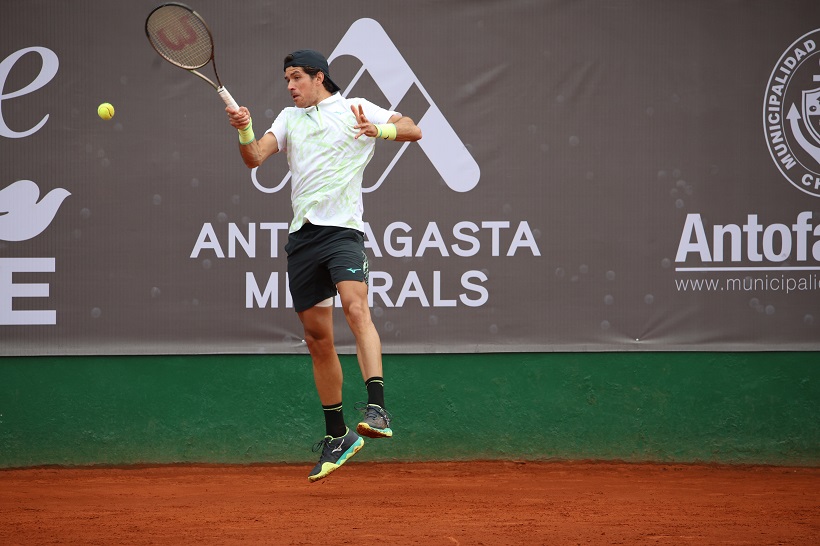 Listos primeros cuatro clasificados a octavos de final del Challenger Antofagasta Listos primeros cuatro clasificados a octavos de final del Challenger Antofagasta