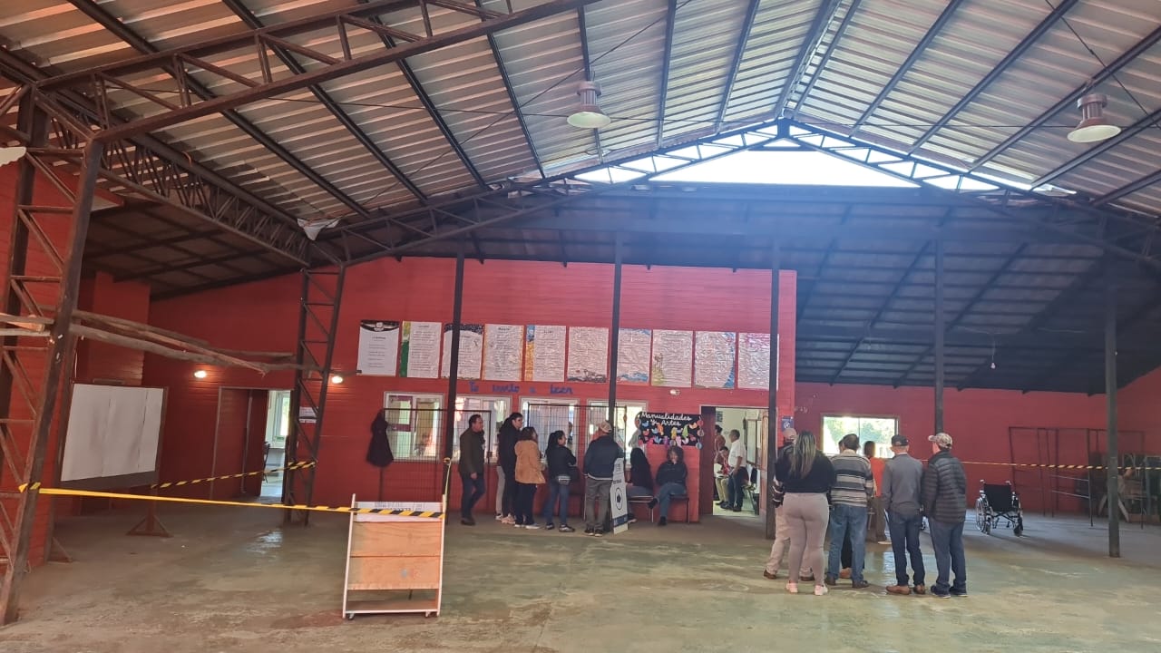 Independiente Andrés Lara lidera votaciones en Máfil Independiente Andrés Lara lidera votaciones en Máfil