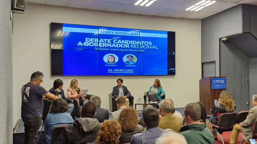Candidatos a la Gobernación Regional plantean propuestas y prioridades en debate de 'El Mercurio de Antofagasta' Candidatos a la Gobernación Regional plantean propuestas y prioridades en debate de 'El Mercurio de Antofagasta'