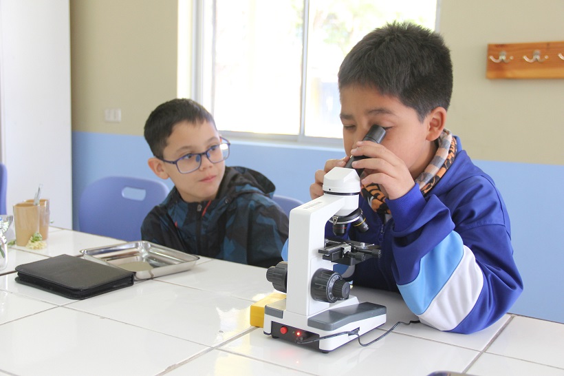 Minera El Abra impulsa la educación en las comunidades con su Fondo Escolar