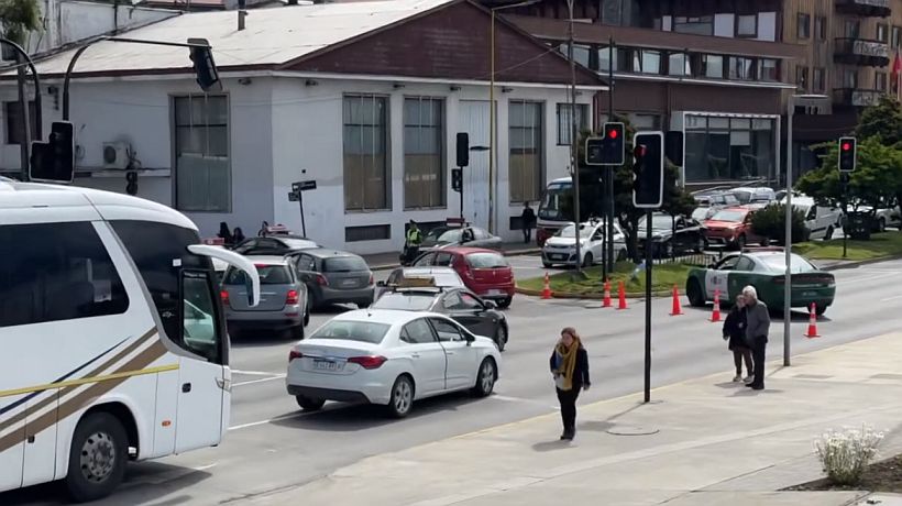 Implementan cortes de tránsito en el centro de Puerto Montt por RallyMobil
