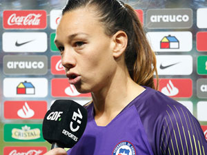 Endler fue nominada para integrar el 11 ideal en premios de la FIFA