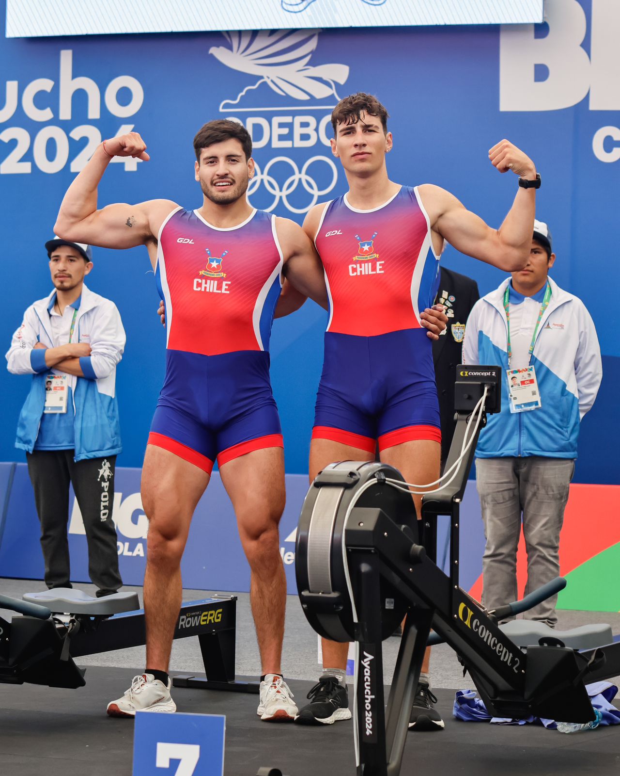 Bogadores Ándoni Habash y Camila Cofré integraron la selección que arrasó en Perú