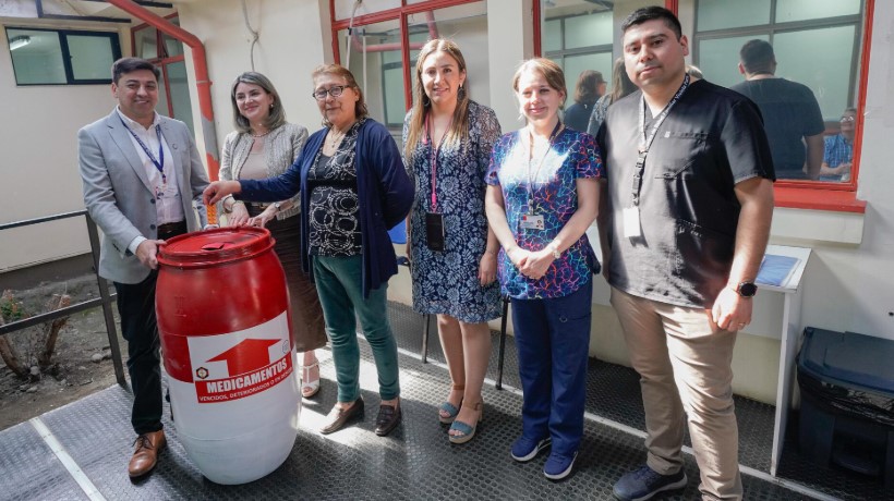 Cesfam Violeta Parra de Chillán suma nuevo punto para la eliminación segura de medicamentos