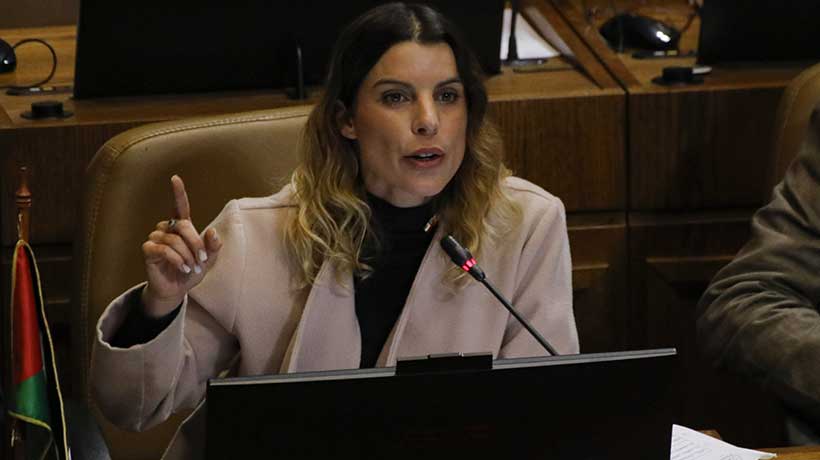 Presidenta del FA por “imprudente” actuar de Maite Orsini: "No es representativo de lo que hemos defendido"