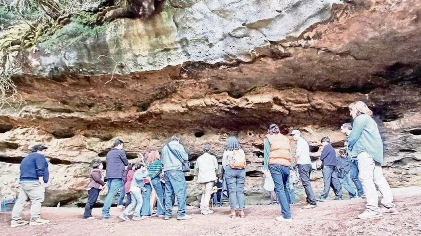 Las cuevas de Quilmo: el enigmático refugio de Ñuble donde convergen magia y arqueología