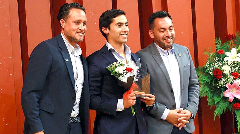 Remero olímpico fue elegido como el mejor deportista de la Región de Los Lagos