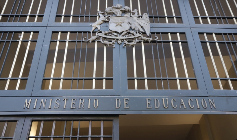 Mineduc informó los estados de los pagos de los bonos a docentes y asistentes de la educación