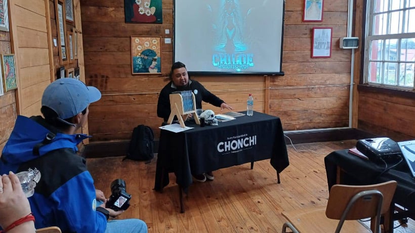 Cristoferth Zúñiga presenta su libro sobre mitología chilota