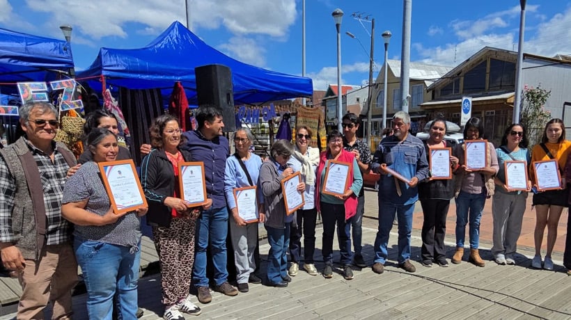 Homenaje a artesanos en Dalcahue