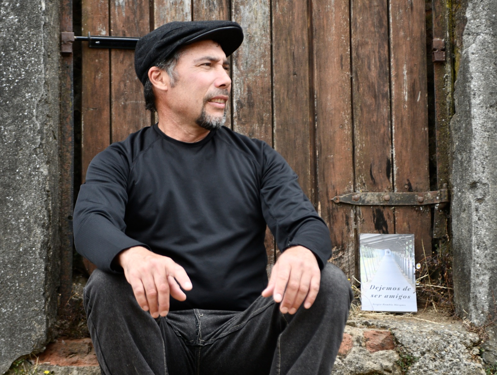 Escritor Sergio Rambla presenta su nuevo libro