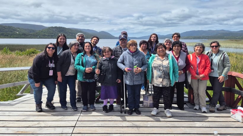 Adultos mayores de Chonchi exploran el Parque Nacional Chiloé