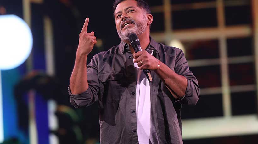 “La producción del festival como las hue…”: el directo palo de Pedro Ruminot en su rutina en Viña 2025