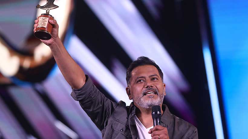 El “Monstruo” cayó rendido a los pies de Pedro Ruminot: hasta la “corneta” de plata se llevó