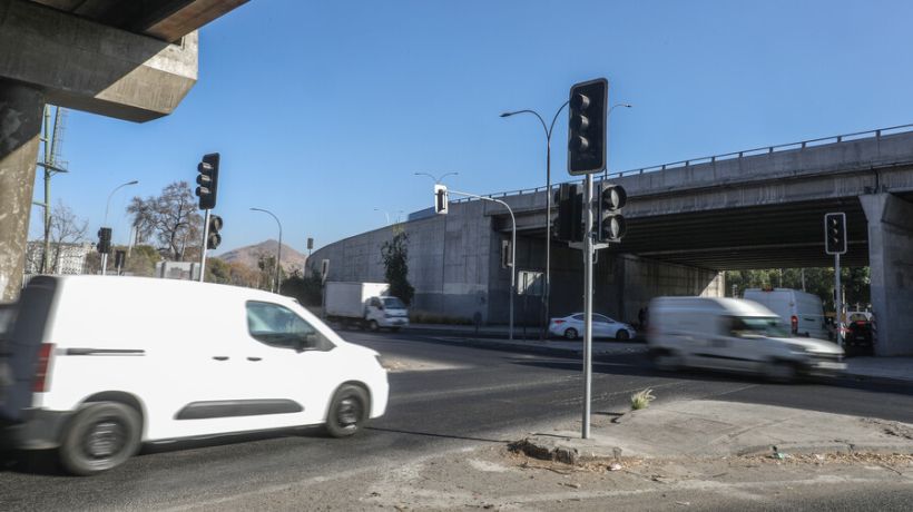 Enel abordó causas de apagón del “súper lunes” y responsabilizó a empresa externa