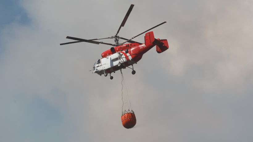 Declaran Alerta Roja para Hualqui por incendio forestal: llamas están cerca de sectores poblados
